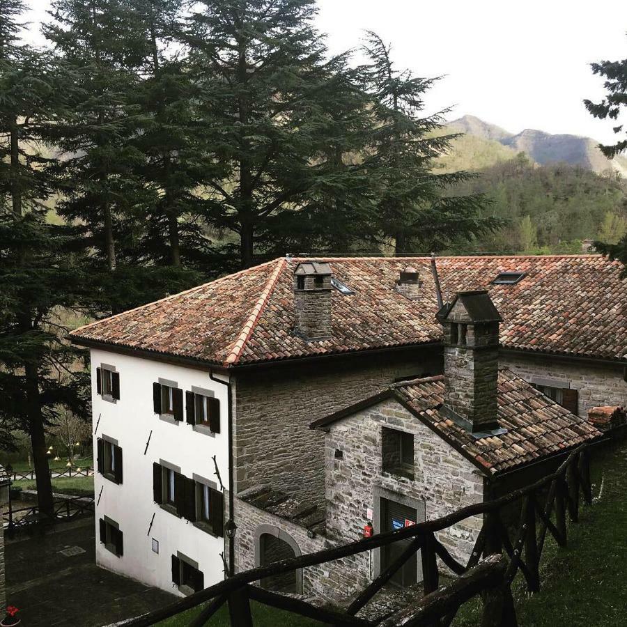 ホテル Il Palazzo Ridracoli バーニョ・ディ・ロマーニャ エクステリア 写真